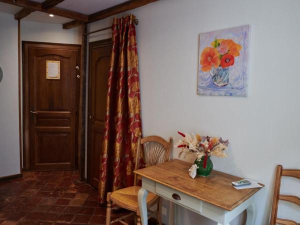 Un Mas en Ville : photo 8 de la chambre chambre triple standard