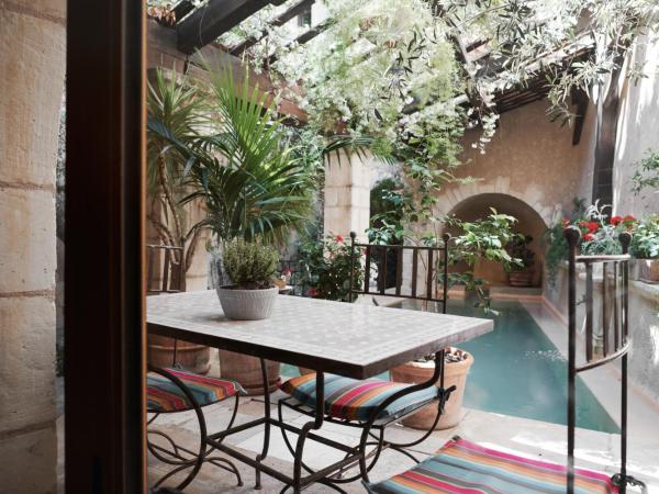 Un Mas en Ville : photo 10 de la chambre chambre double