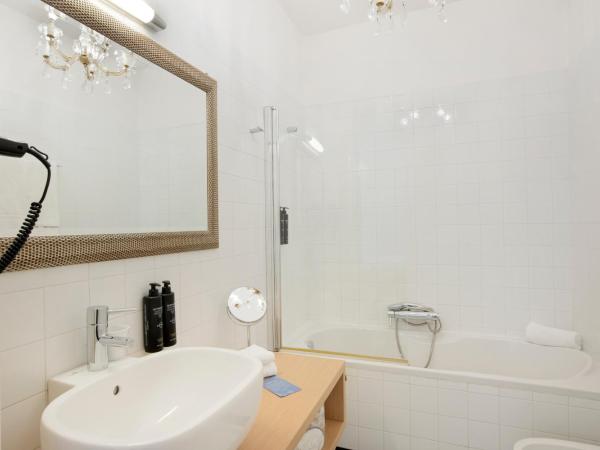 Hotel Palazzo Cavalieri : photo 6 de la chambre chambre double standard