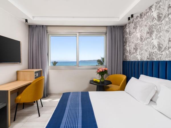 Kenzi Solazur : photo 1 de la chambre chambre lit king-size premium - vue sur mer