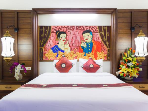 Nak Nakara Hotel-SHA Extra Plus : photo 6 de la chambre chambre lit king-size grand lanna