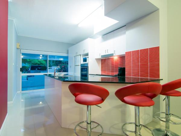 TiTree Village Holiday Apartments : photo 7 de la chambre appartement deluxe (4 adultes)