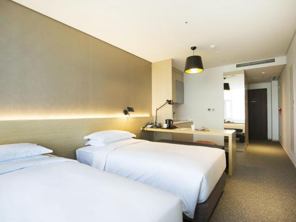 Arirang Hill Hotel Dongdaemun : photo 6 de la chambre chambre lits jumeaux avec kitchenette