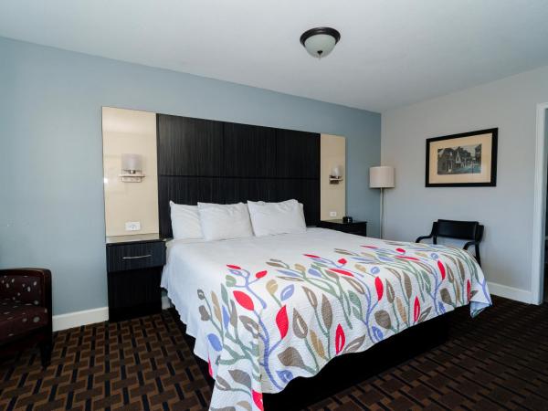 Emerson Inn - Jacksonville : photo 6 de la chambre chambre lit king-size - non-fumeurs