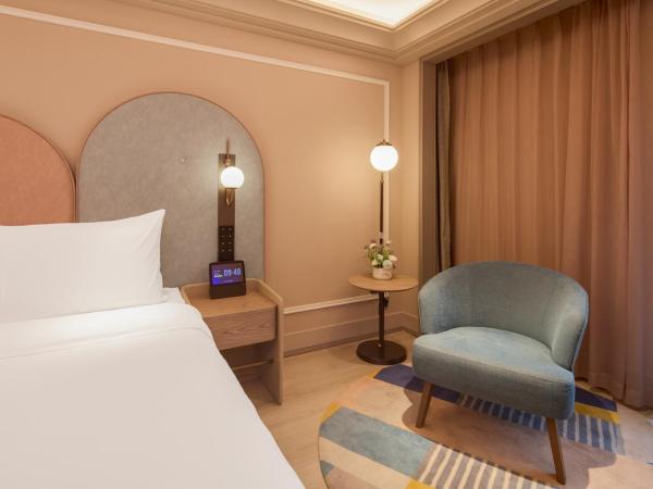 Mercure Xian Dazhai Road : photo 1 de la chambre chambre lit king-size supérieure