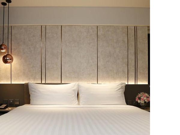 Miracle Grand Convention Hotel : photo 2 de la chambre suite junior