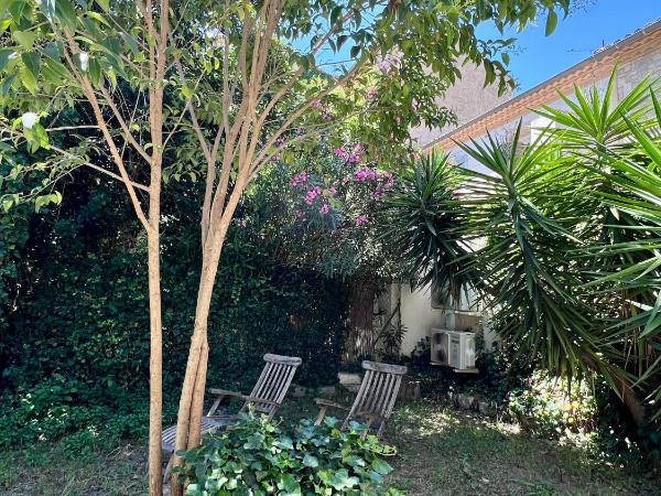 Hotel Majestic : photo 2 de la chambre appartement 2 chambres - vue sur jardin