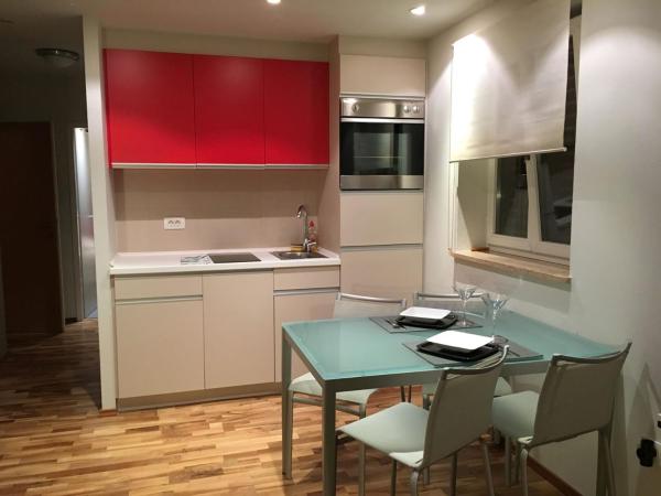 Gorgeous Biserka Apartment near the sea : photo 6 de la chambre appartement