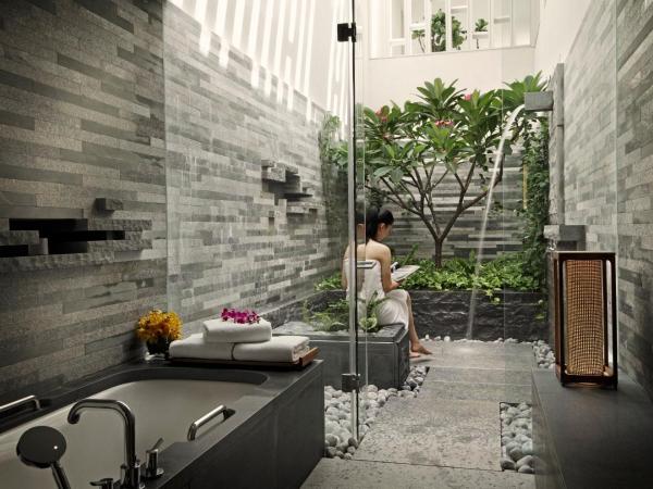 InterContinental Sanya Resort, an IHG Hotel : photo 1 de la chambre hébergement classique avec coin salon extérieur- vue sur jardin