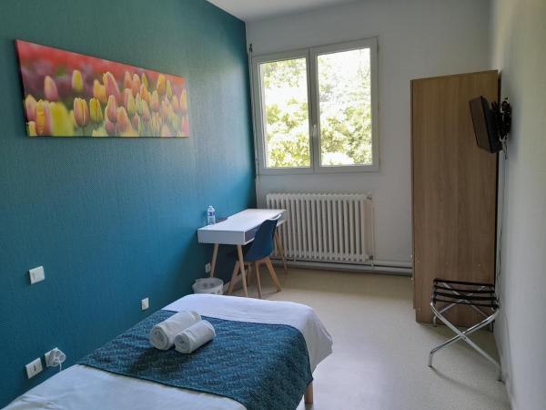 Centre Louis Ormières : photo 2 de la chambre chambre simple - vue sur parc