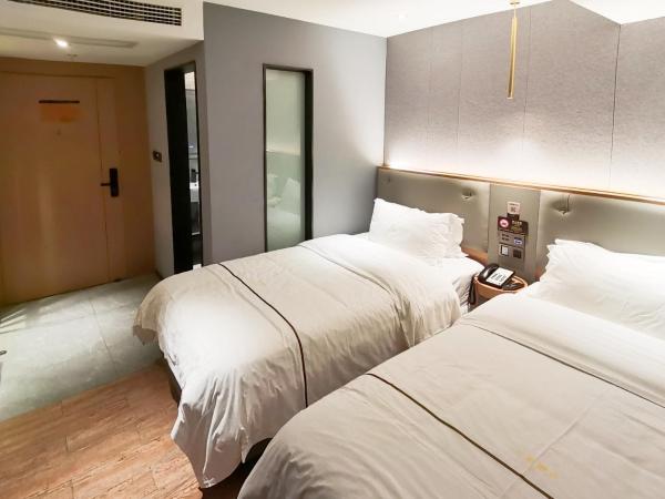 Lanerz Hotel - Shenzhen Futian District Huaqiang Road Metro Station : photo 4 de la chambre chambre lits jumeaux supérieure
