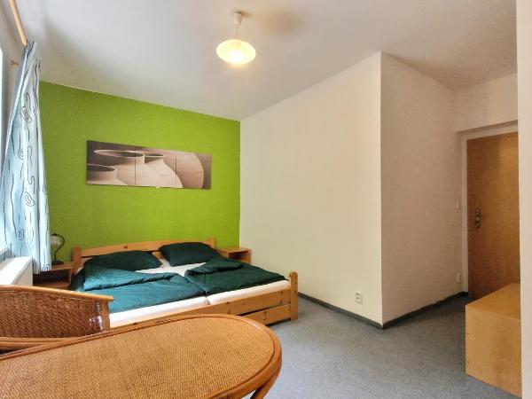 Pension Patanka : photo 3 de la chambre chambre double avec salle de bains privative