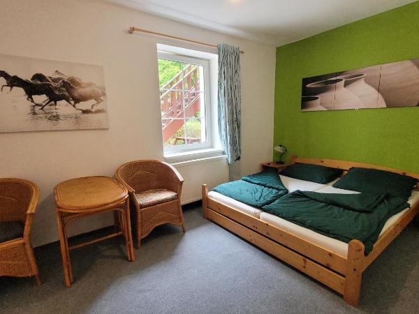 Pension Patanka : photo 1 de la chambre chambre double avec salle de bains privative