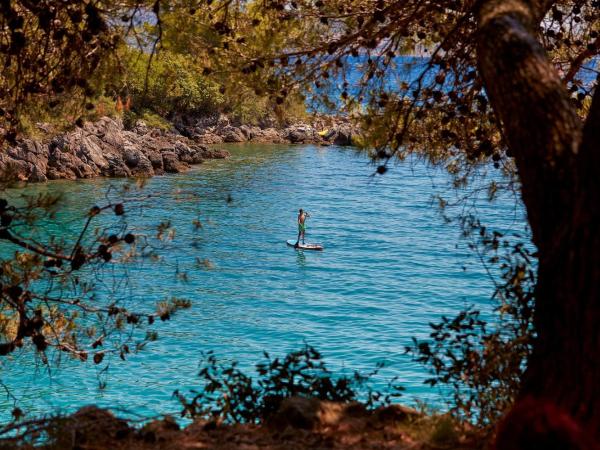 Galija Luxury Suites : photo 8 de la chambre suite - vue sur jardin