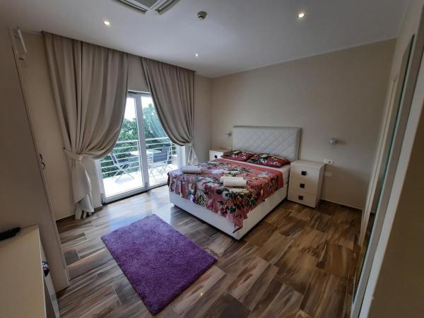 Villa Manuela : photo 2 de la chambre chambre double avec balcon - vue sur mer