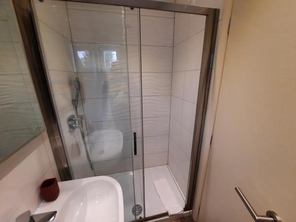 Villa Manuela : photo 5 de la chambre chambre double avec balcon - vue sur mer