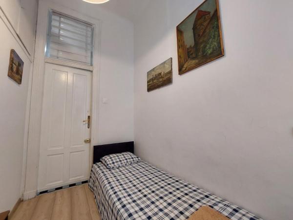 Centrum Lwowska : photo 6 de la chambre petite chambre simple