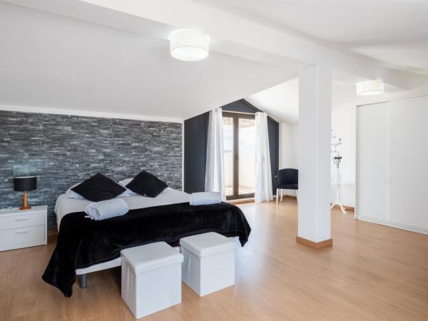 West Side Guesthouse : photo 1 de la chambre chambre double avec balcon