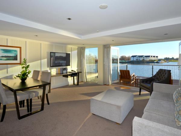 Peppers Clearwater Resort : photo 5 de la chambre suite face au lac