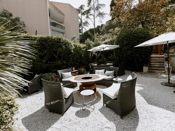 Ideal Sejour Cannes - Stylish Boutique Hotel with quiet garden : photo 5 de la chambre appartement 2 chambres - vue sur jardin