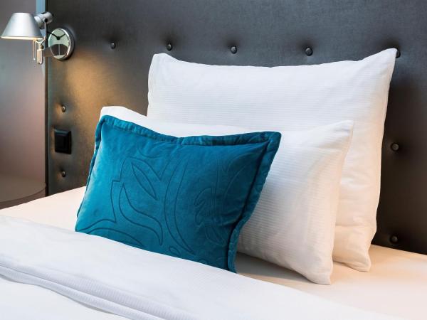 Motel One Bonn-Beethoven : photo 2 de la chambre chambre lit queen-size