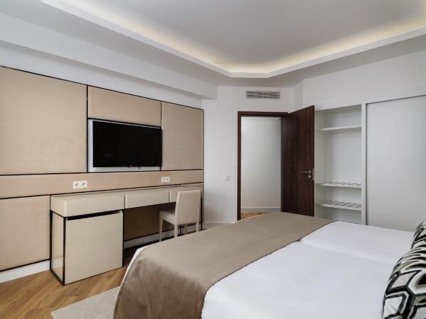 Jupiter Albufeira Hotel - Family & Fun - All Inclusive : photo 4 de la chambre suite (2 adultes + 3 enfants de moins de 12 ans)
