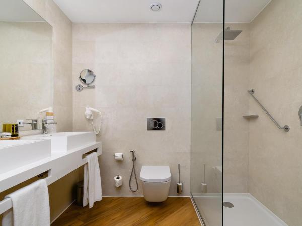 Jupiter Albufeira Hotel - Family & Fun - All Inclusive : photo 6 de la chambre suite (2 adultes + 3 enfants de moins de 12 ans)