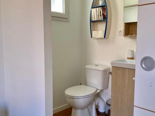 Chambre indépendante et paisible dans maison neuve : photo 5 de la chambre chambre double avec salle de bains privative