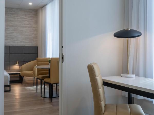 Travelodge by Wyndham Montreal Centre : photo 9 de la chambre suite lit king-size – non-fumeurs