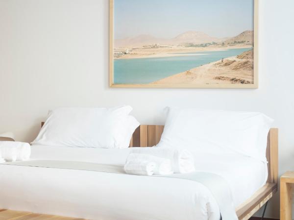 Imago Plus Hotel : photo 4 de la chambre suite junior avec 3 lits