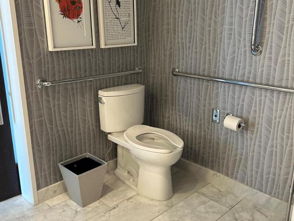 Kimpton Tryon Park Hotel, an IHG Hotel : photo 4 de la chambre standard room with one king bed - accessible - park view