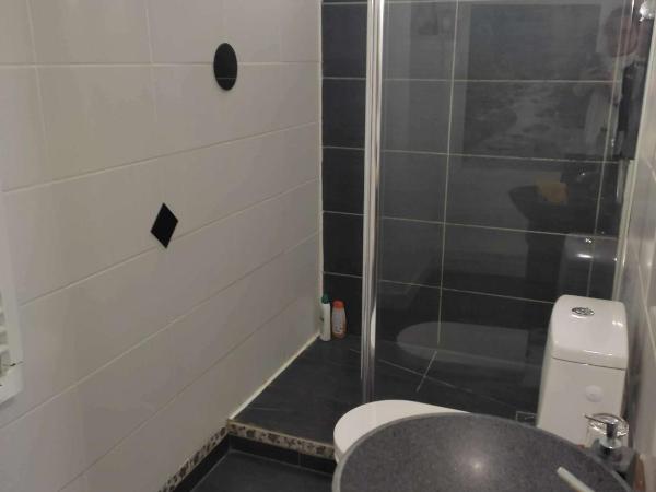 B&B Le Miroir aux Fées Bordeaux : photo 6 de la chambre petite chambre simple