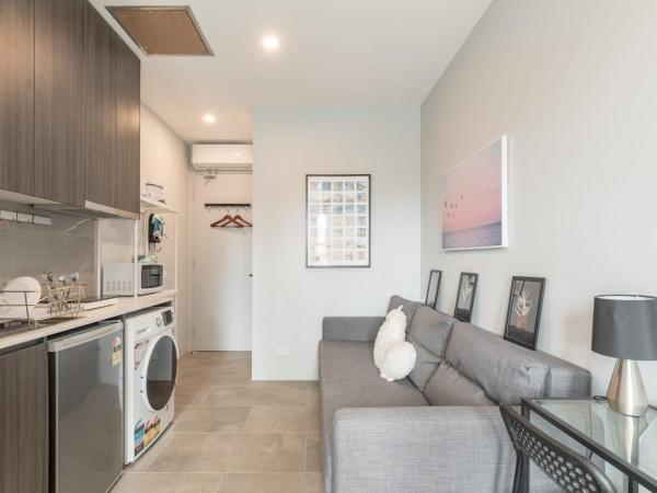 Modern Double Studio Room - AC - 1Mins to Central - Nearby Most Sydney Hotspots : photo 3 de la chambre studio deluxe