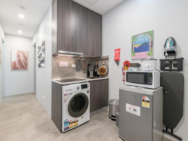 Cozy King Single Ensuite Room - AC - Next to CBD - Near Central Station Townhall Chinatown Darling Harbour UTS USYD : photo 7 de la chambre chambre simple avec salle de bains privative