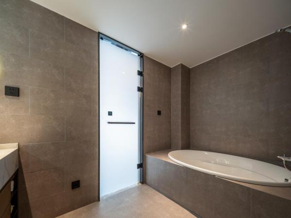 Atour Hotel Shanghai Hongqiao Xinzhuang Business District : photo 4 de la chambre jimu suite with city view