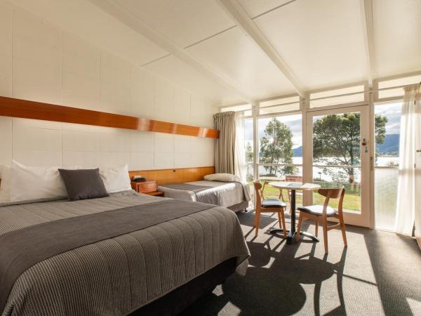 Riverfront Motel & Villas : photo 3 de la chambre chambre double ou lits jumeaux avec vue sur la rivière - rez-de-chaussée