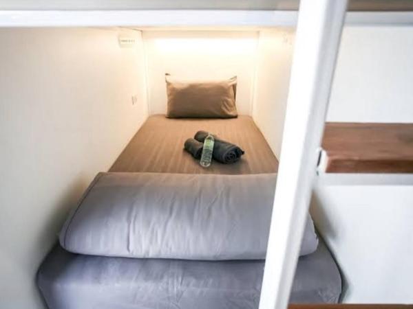 Shade House - Phuket Downtown : photo 4 de la chambre lit dans dortoir mixte de 4 lits