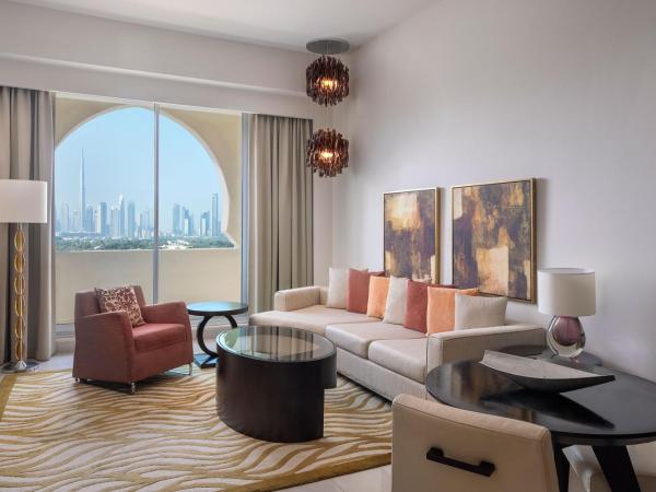 Marriott Executive Apartments Al Jaddaf, Dubai : photo 6 de la chambre appartement 1 chambre - vue sur burj khalifa et panorama urbain