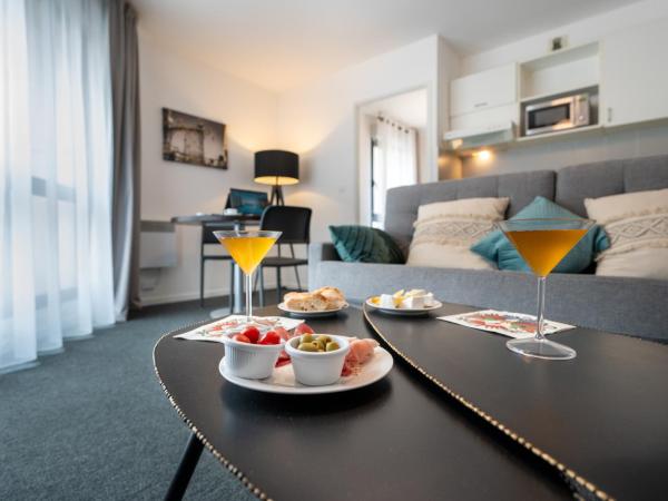 Nemea Appart Hotel Home Suite Nancy Centre : photo 4 de la chambre appartement 1 chambre (4 adultes)