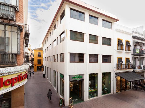 Welldone Sierpes Boutique : photo 2 de la chambre suite junior