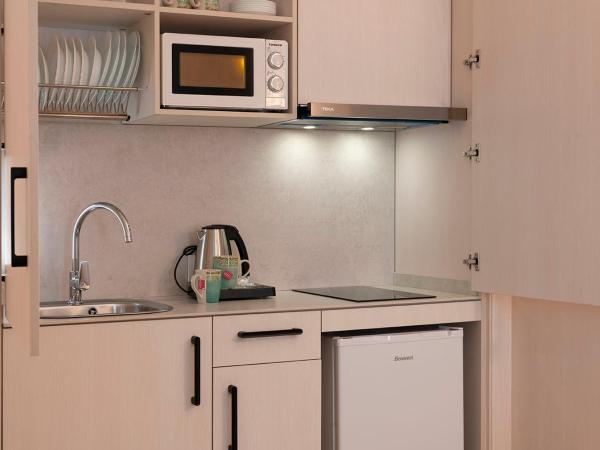 Aparthotel Costa Encantada : photo 6 de la chambre suite 2 chambres (6 adultes)