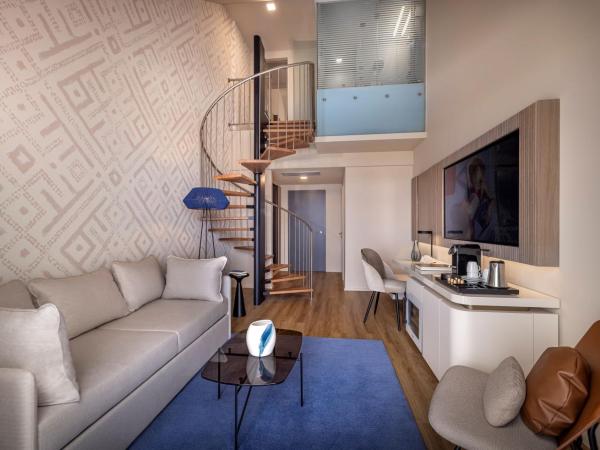 Valamar Lacroma Hotel : photo 7 de la chambre suite niveau v pour 2+2 personnes - vue sur mer