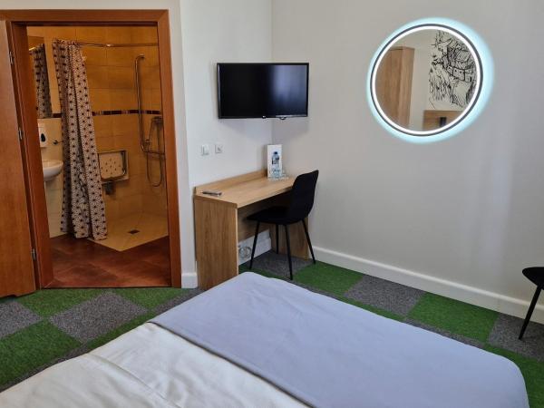 Domus Mater Hotel : photo 2 de la chambre chambre standard lit queen-size