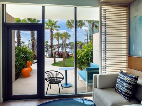 Conrad Orlando : photo 4 de la chambre king room with patio - poolside