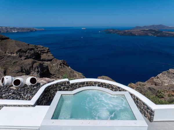 Petit Palace Suites : photo 9 de la chambre exclusive suite with outdoor heated jetted hot tub and caldera view