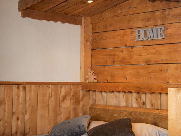 Les Chalets du Thorens : photo 6 de la chambre appartement 4 chambres (9-12 adultes)