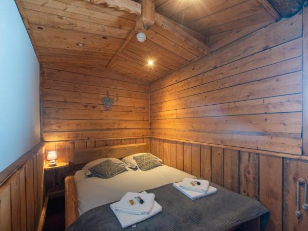 Les Chalets du Thorens : photo 9 de la chambre appartement 2 chambres (4-7 adultes)