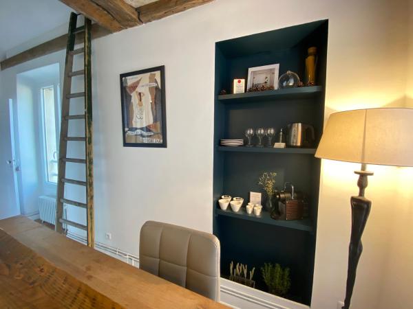 L'académie de Clémence, Guest House Paris-Roland-Garros : photo 3 de la chambre appartement - vue sur jardin