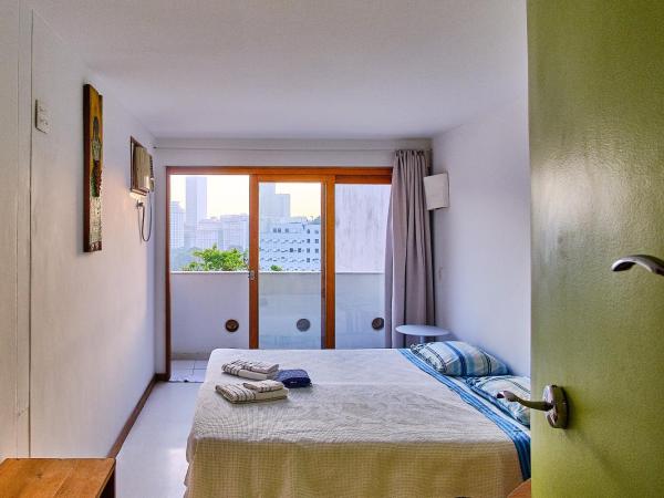 Casa da Gente : photo 1 de la chambre suite - vue sur jardin