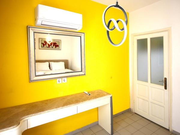 Gold Twins Boutique Hotel : photo 1 de la chambre chambre familiale